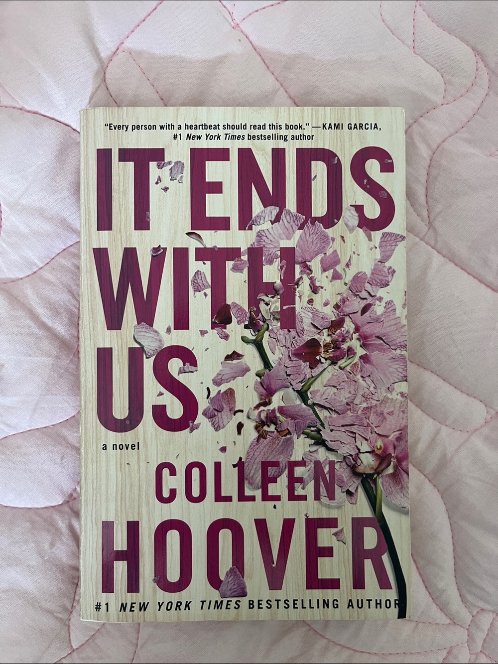 It Ends With Us — Colleen Hoover